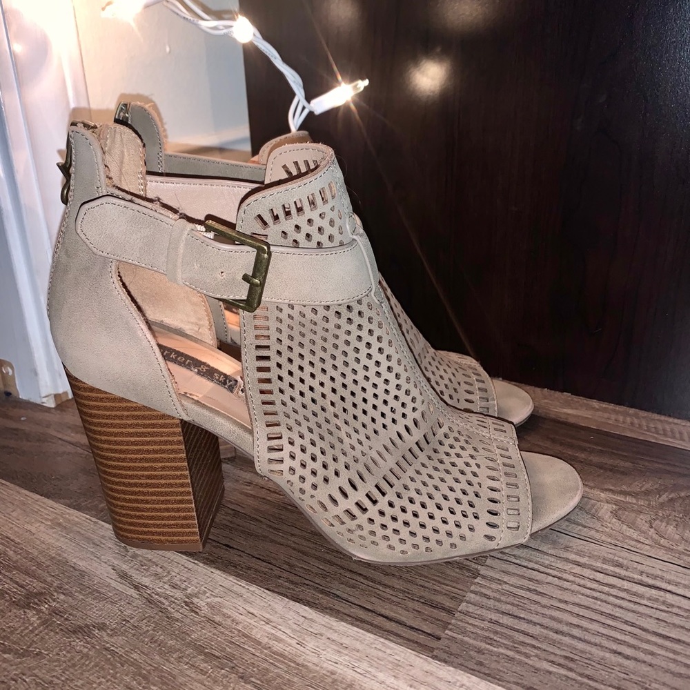 Detailed wedges